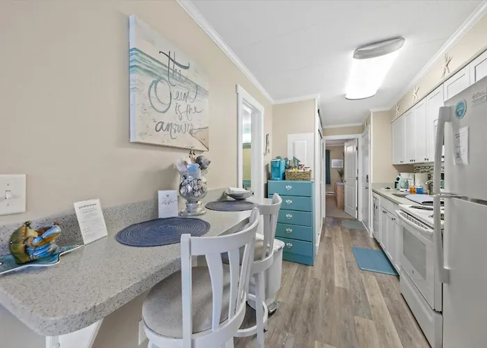 Holiday home Oceanside W Pool Steps To Ocean City